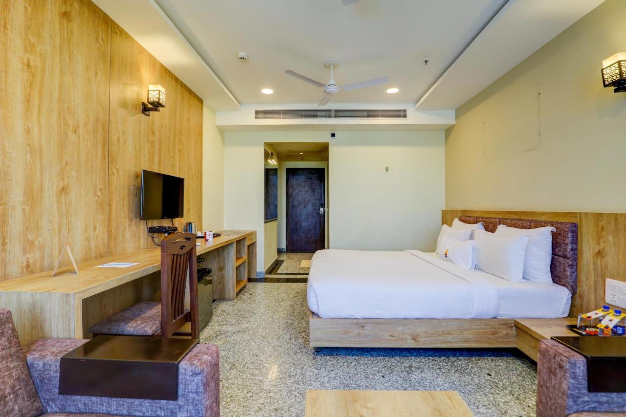 Hotel Shree Nanda Удайпур Экстерьер фото